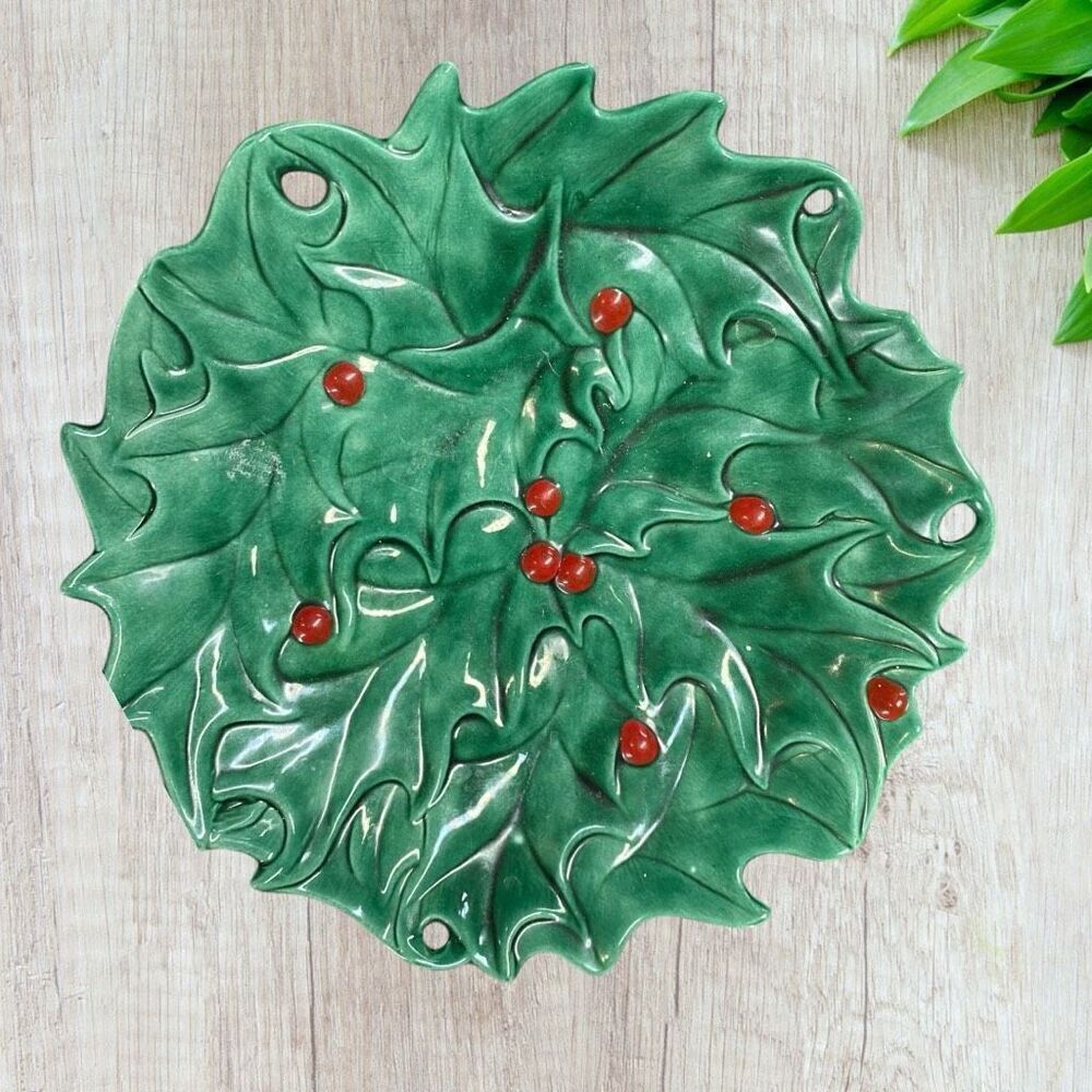 Vintage Atlantic Molds Holly & Berries Console Bowl Plate